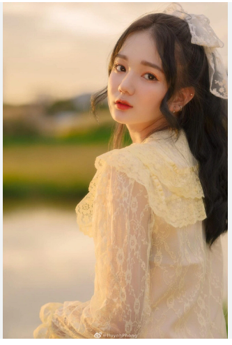 2 món đồ nên diện đi du lịch hè này, vừa trẻ trung lại cực kỳ thời trang, chụp ảnh "sống ảo" thì hết ý